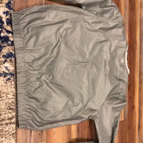 COPY - Men’s Pro Tour Wind Shirt - Picture 4 of 5